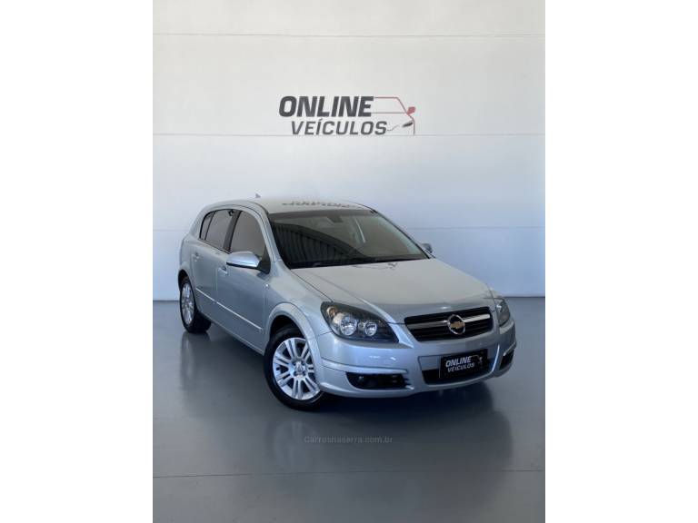 CHEVROLET - VECTRA - 2008/2009 - Prata - R$ 36.900,00