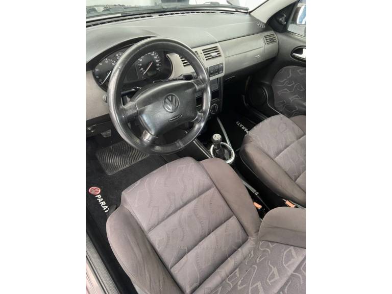 VOLKSWAGEN - PARATI - 2000/2000 - Vermelha - R$ 30.000,00