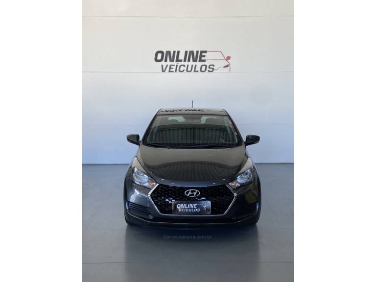 HYUNDAI - HB20 - 2018/2018 - Cinza - R$ 47.900,00