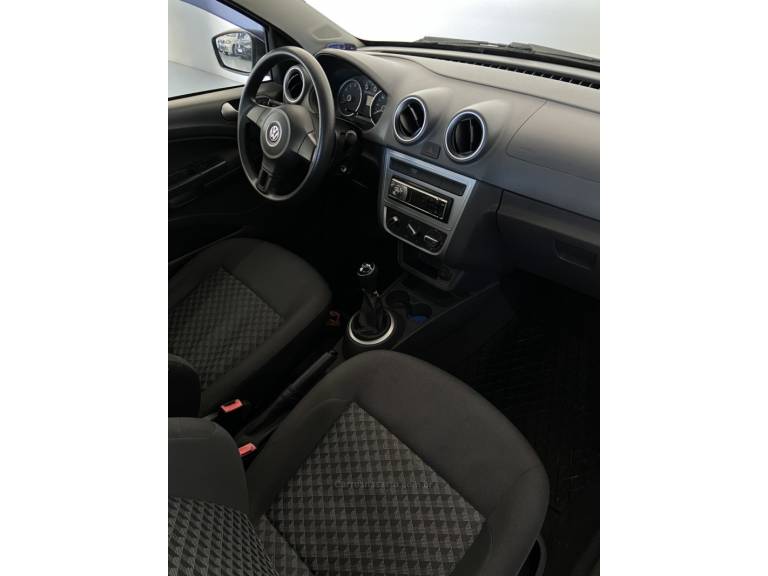 VOLKSWAGEN - SAVEIRO - 2014/2015 - Branca - R$ 44.900,00