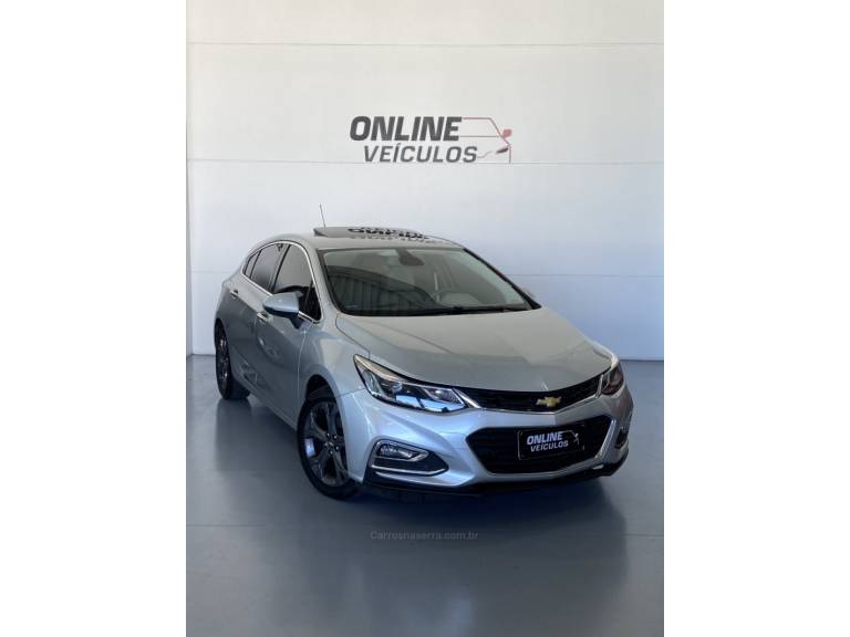 CHEVROLET - CRUZE - 2018/2018 - Prata - R$ 92.900,00