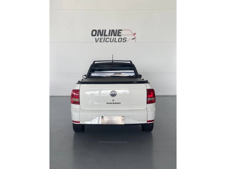 VOLKSWAGEN - SAVEIRO - 2017/2017 - Branca - R$ 57.900,00