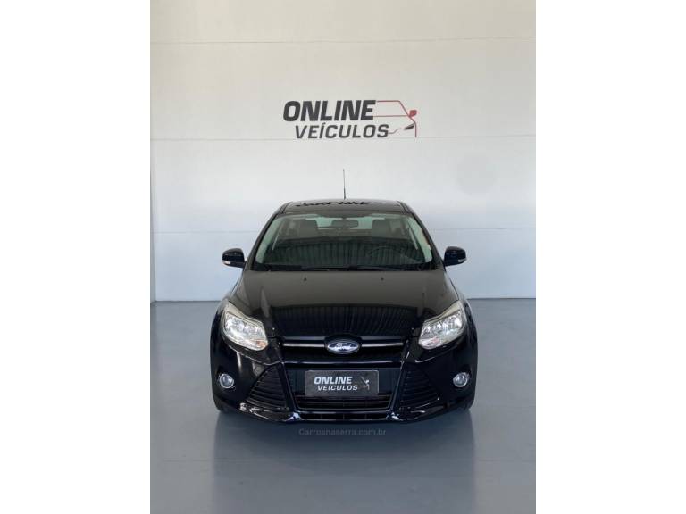 FORD - FOCUS - 2015/2015 - Preta - R$ 49.900,00