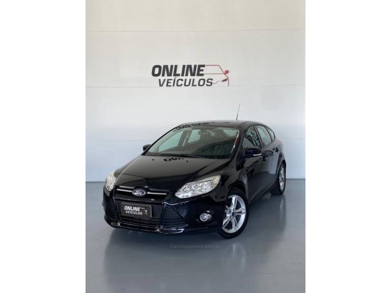 FORD - FOCUS - 2015/2015 - Preta - R$ 49.900,00