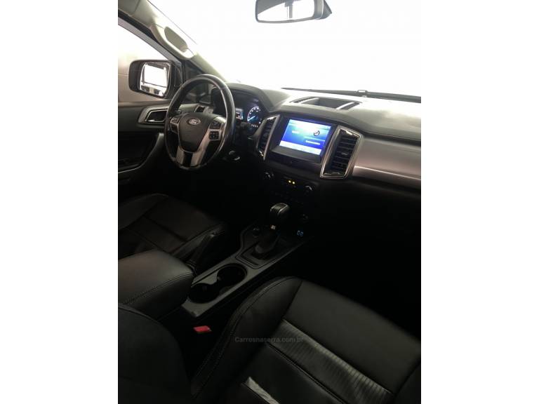 FORD - RANGER - 2021/2022 - Preta - R$ 169.000,00