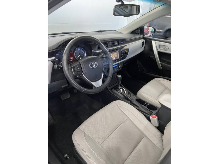 TOYOTA - COROLLA - 2017/2017 - Preta - R$ 91.900,00