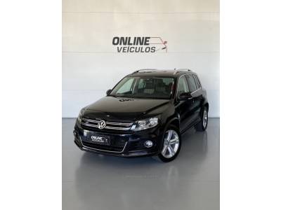 VOLKSWAGEN - TIGUAN - 2012/2013 - Preta - R$ 62.900,00