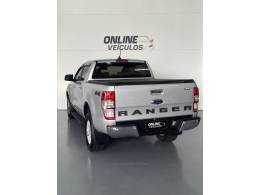 FORD - RANGER - 2021/2022 - Preta - R$ 169.000,00