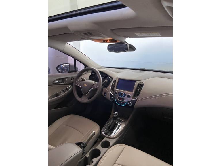 CHEVROLET - CRUZE - 2018/2018 - Prata - R$ 92.900,00