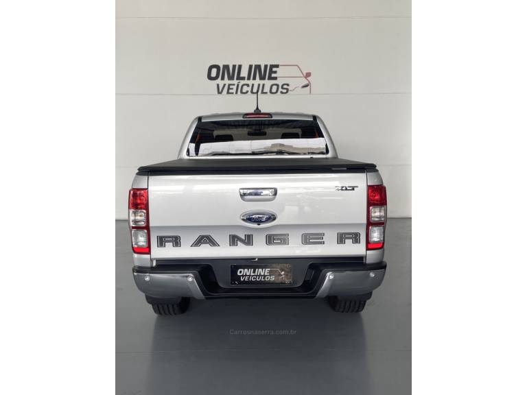 FORD - RANGER - 2021/2022 - Preta - R$ 169.000,00