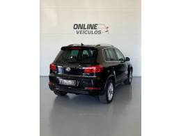 VOLKSWAGEN - TIGUAN - 2012/2013 - Preta - R$ 62.900,00