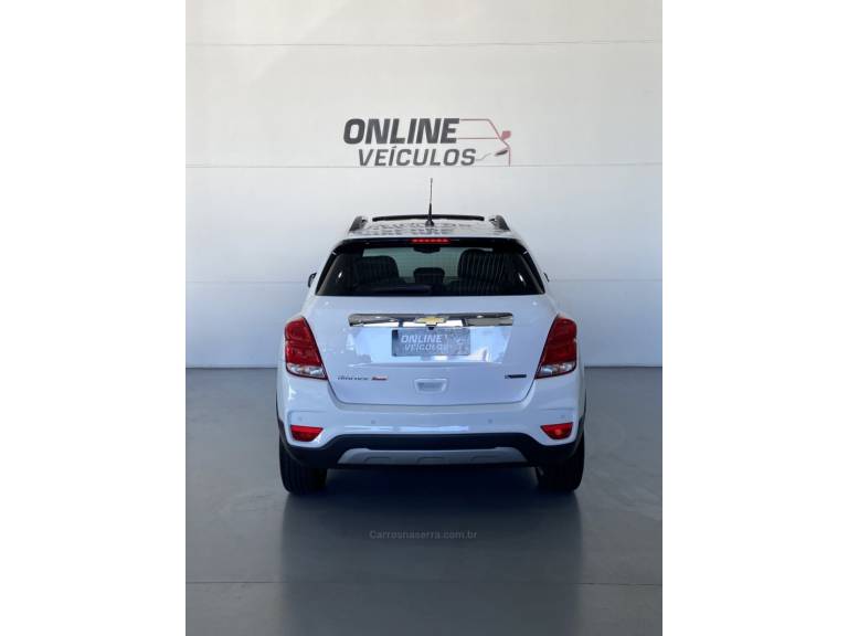 CHEVROLET - TRACKER - 2018/2018 - Branca - R$ 93.000,00