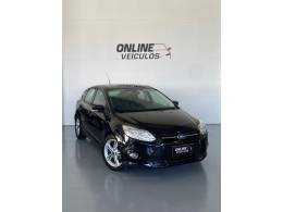 FORD - FOCUS - 2015/2015 - Preta - R$ 49.900,00