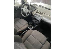 VOLKSWAGEN - PARATI - 2000/2000 - Vermelha - R$ 30.000,00