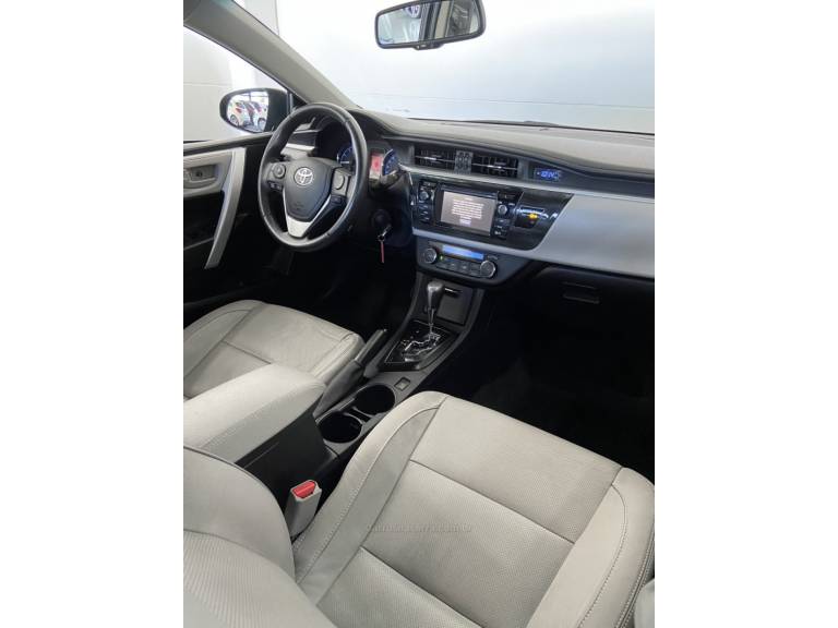 TOYOTA - COROLLA - 2017/2017 - Preta - R$ 91.900,00
