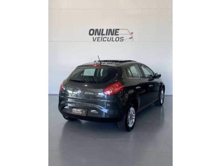 FIAT - BRAVO - 2012/2013 - Cinza - R$ 38.900,00