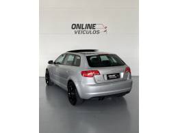 AUDI - A3 - 2011/2011 - Prata - R$ 64.900,00